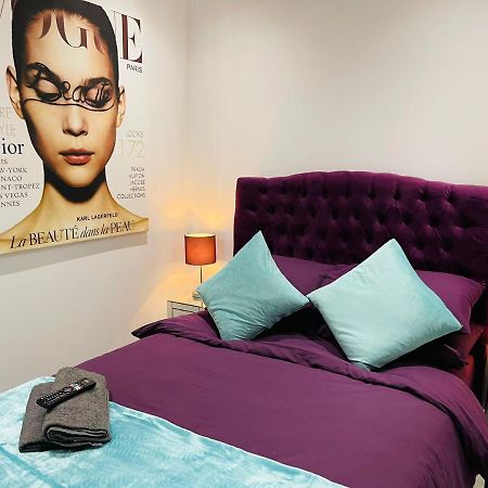Ferienwohnung Salt Hill Windsor Legoland Eton Heathrow Luxury 2 Bed 1 Bath Free Parking Slough Exterior foto